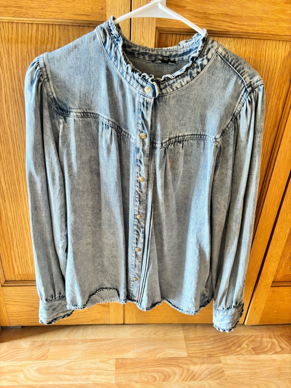 Rails Light Blue Washed Denim Button-Front Top